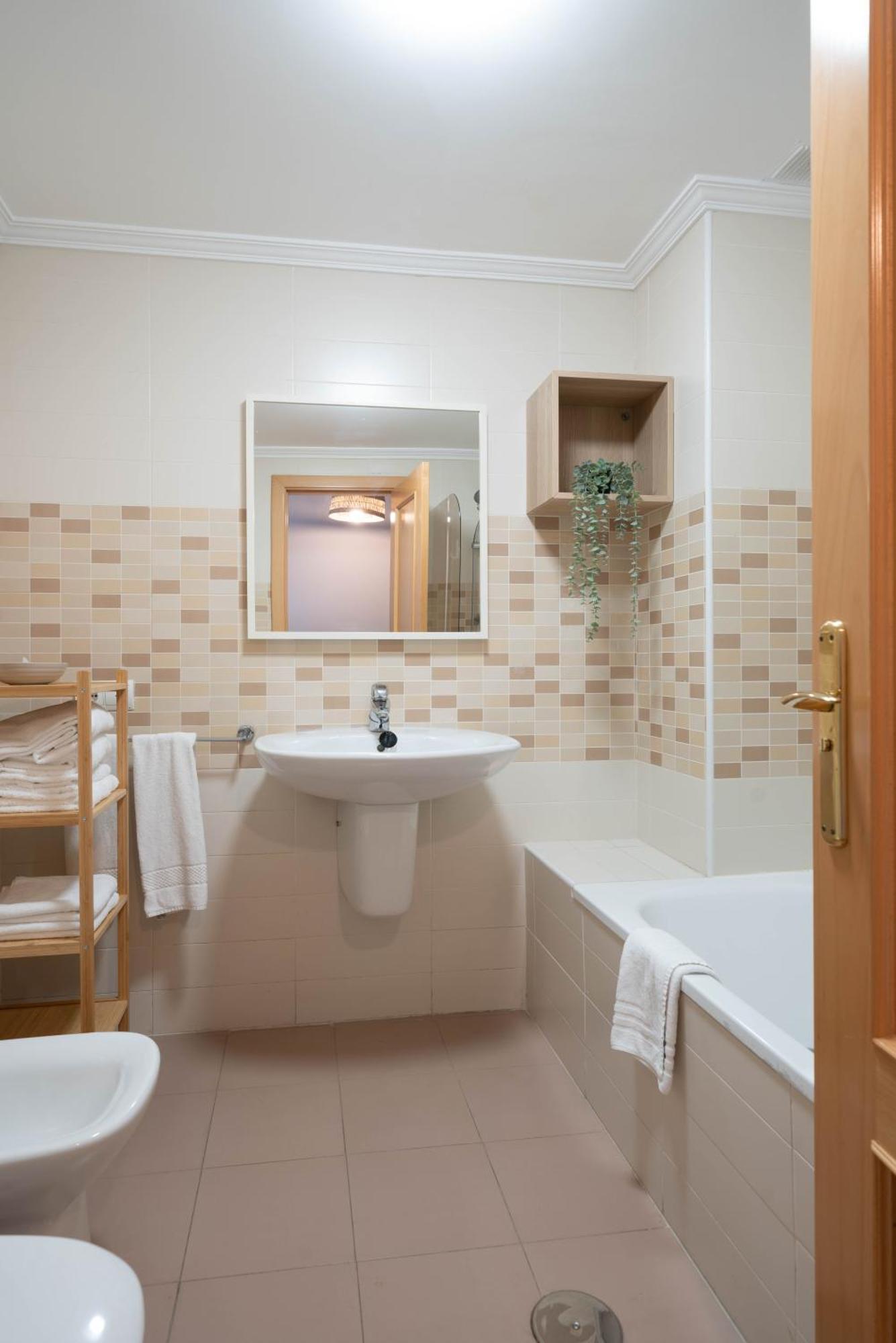 Apartamentos Go - Arroyo San Jose -Parking Gratuito 아로요데라엔코미엔다 외부 사진